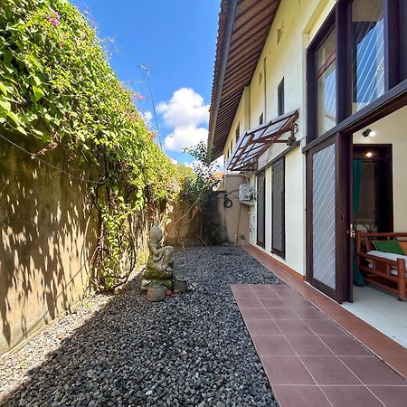 Sayang Taman Villas Санур Екстер'єр фото