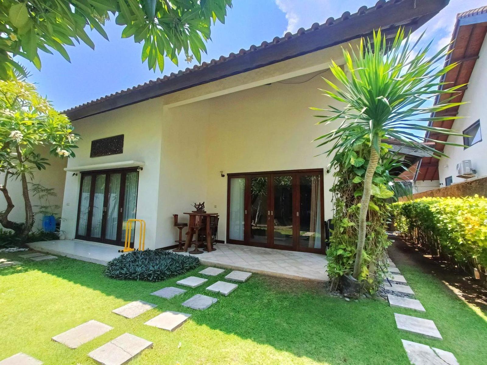 Sayang Taman Villas Санур Екстер'єр фото