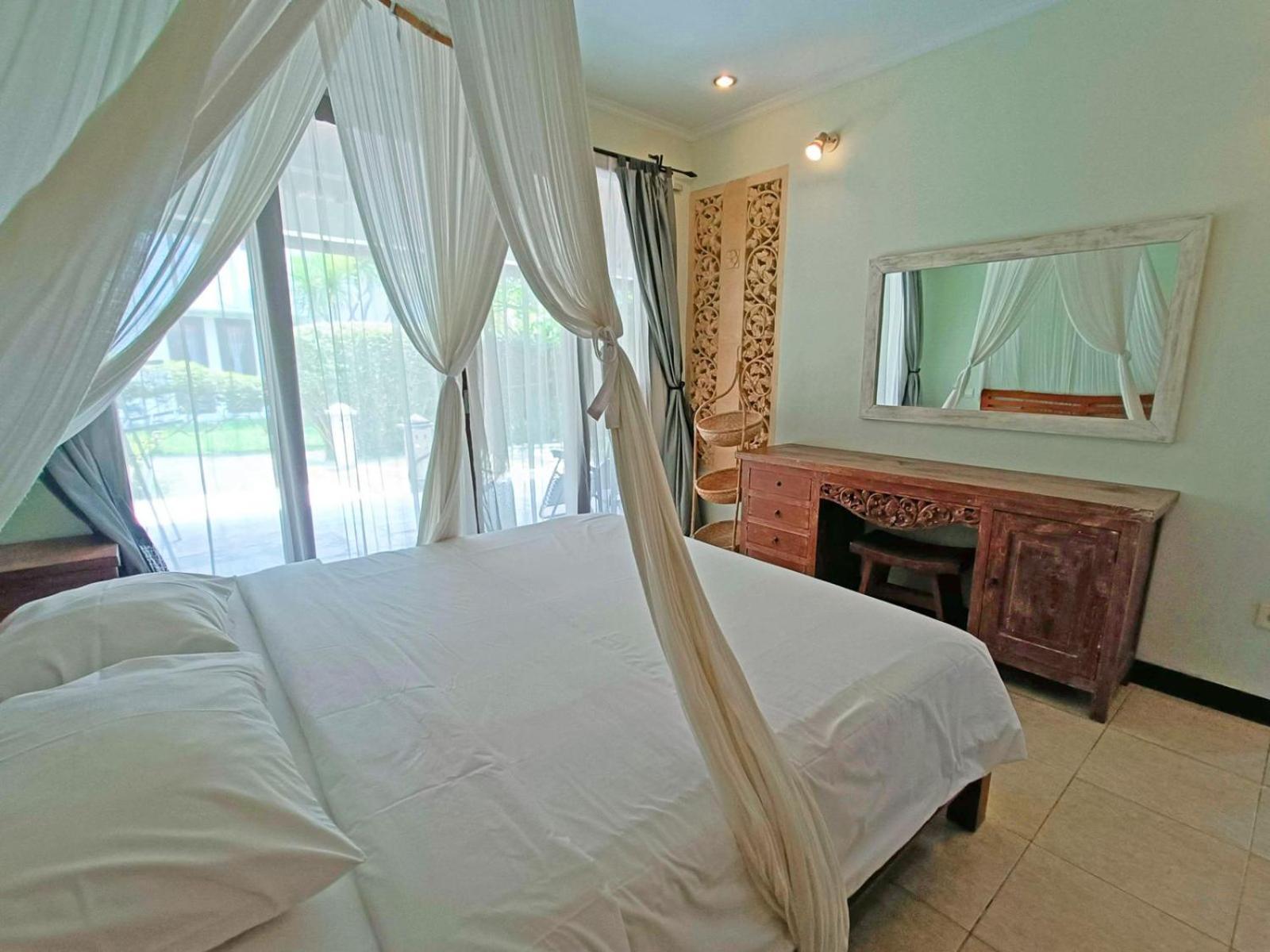 Sayang Taman Villas Санур Екстер'єр фото
