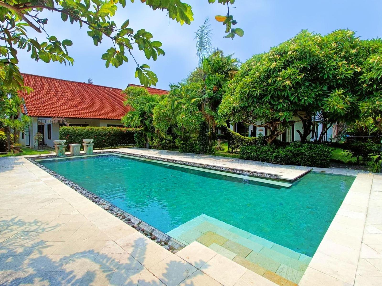 Sayang Taman Villas Санур Екстер'єр фото