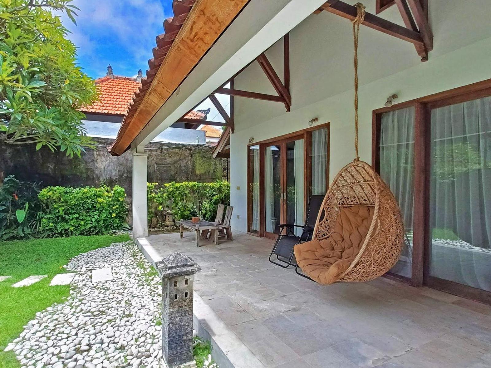 Sayang Taman Villas Санур Екстер'єр фото