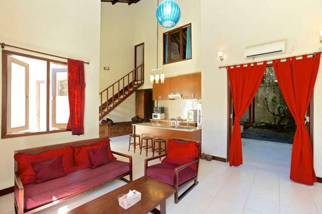Sayang Taman Villas Санур Екстер'єр фото