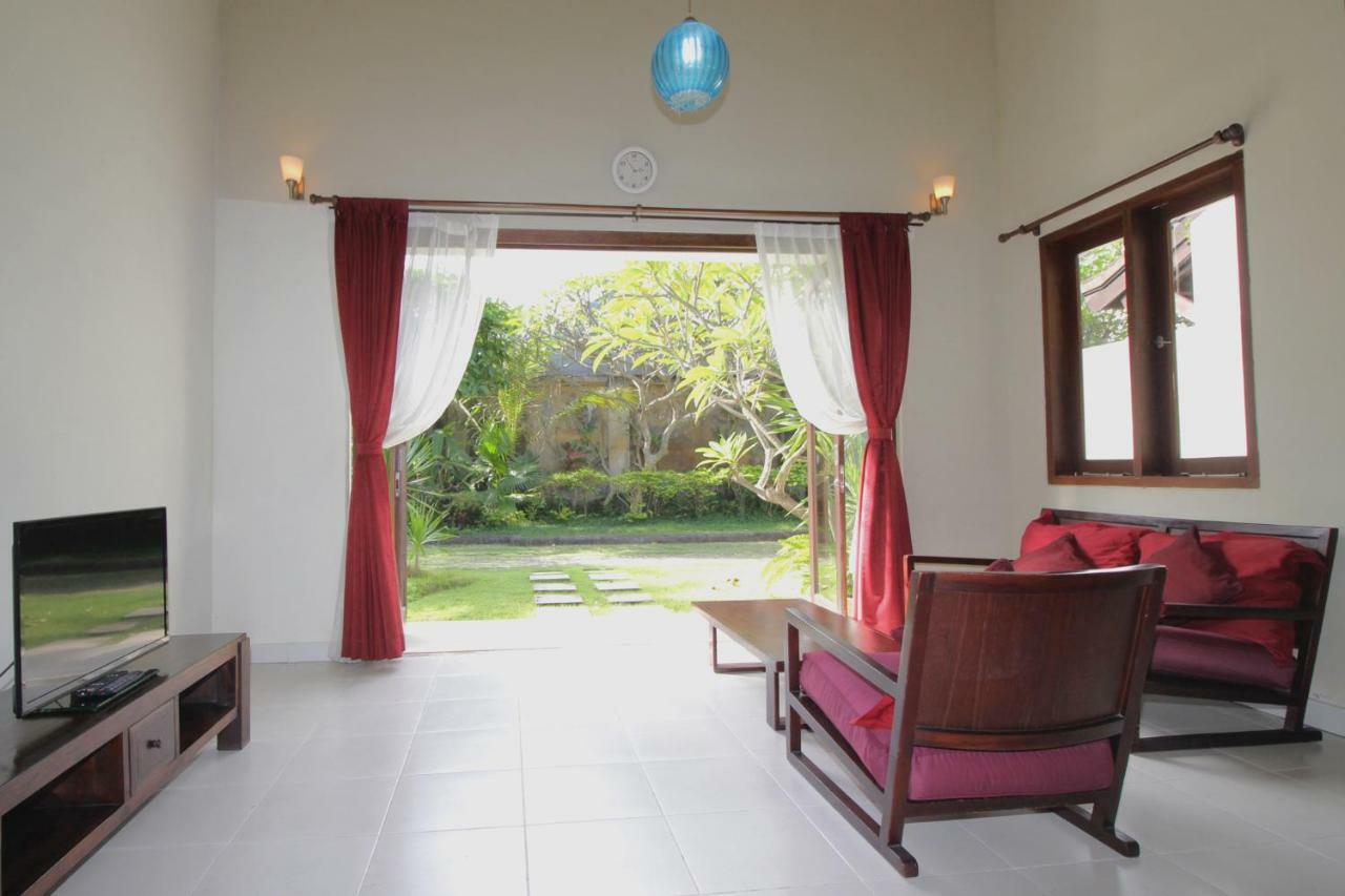 Sayang Taman Villas Санур Екстер'єр фото